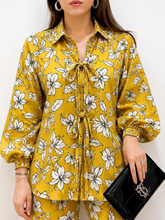 Load image into Gallery viewer, Yellow floral Coord With Taseels
