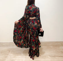 Load image into Gallery viewer, Silsila Skirt Sari
